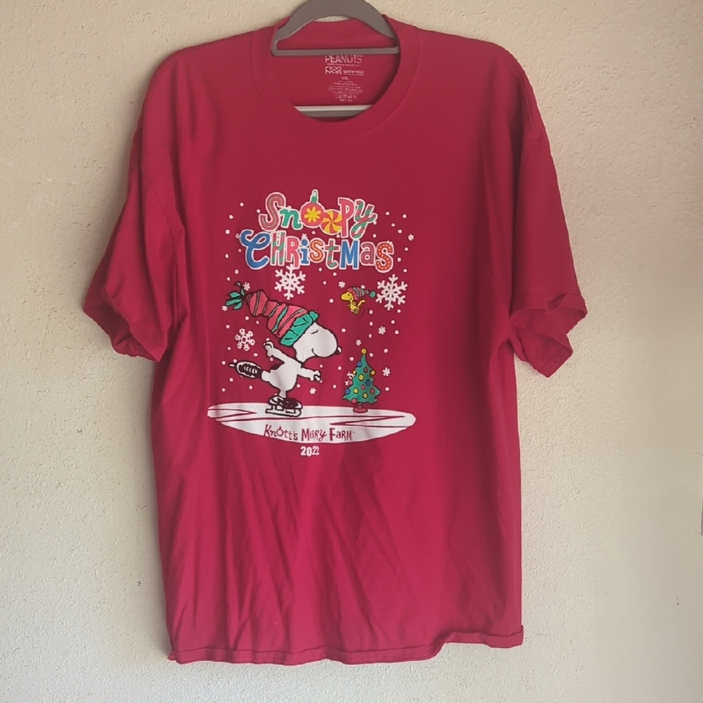 Peanuts Red Snoopy Christmas Tee